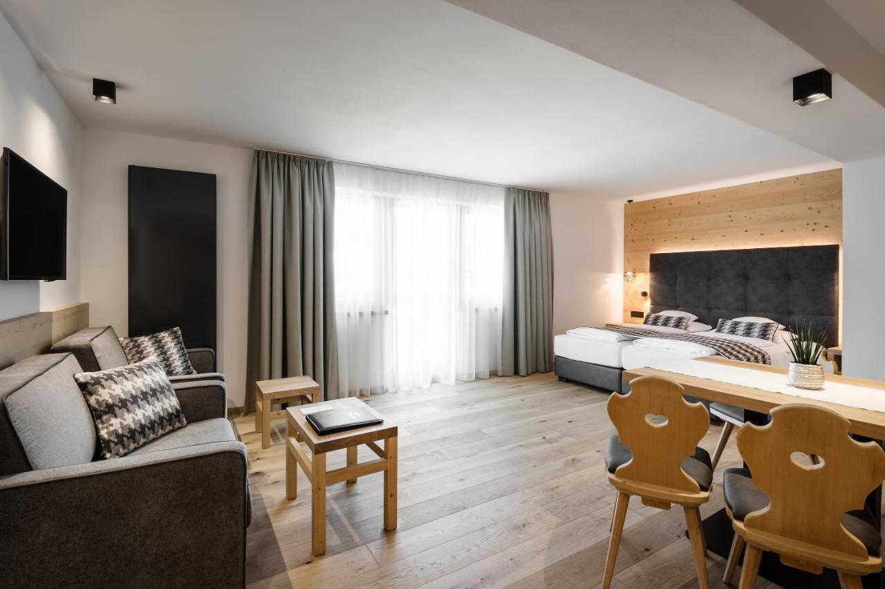 Hotel Arkadia - "Adults Only" Corvara In Badia Exterior photo