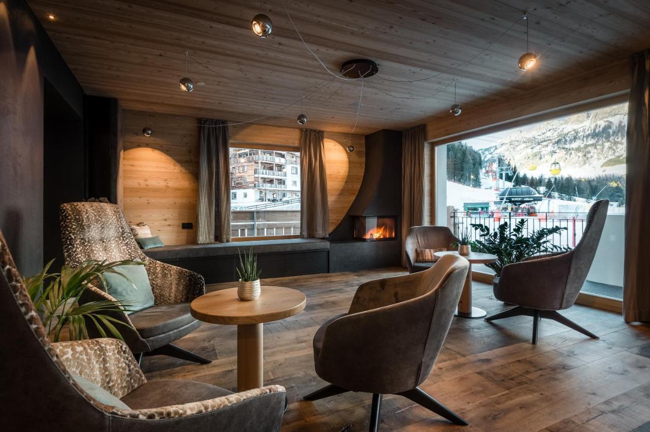 Hotel Arkadia - "Adults Only" Corvara In Badia Exterior photo